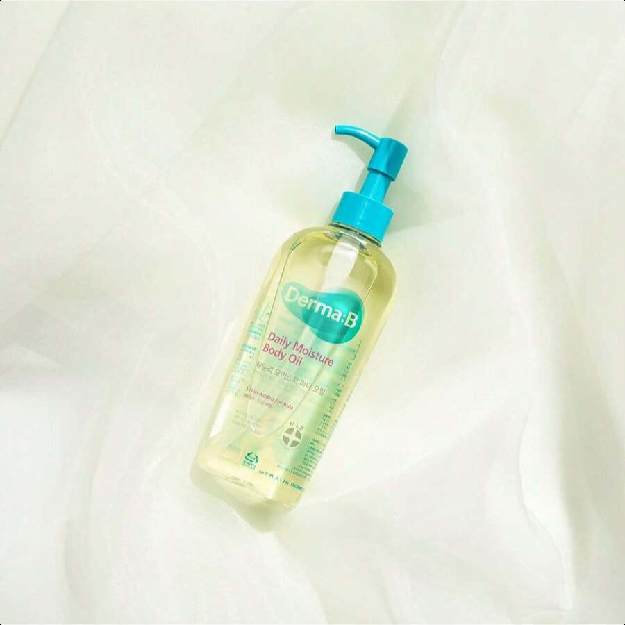 DERMA:B Daily Moisture Body Oil 200ml/6.78 Oz | 99% Natural Argan & Sweet Almond Oil | Shower Oil For Dry Sensitive Skin | Light & Long-Lasting Hydration