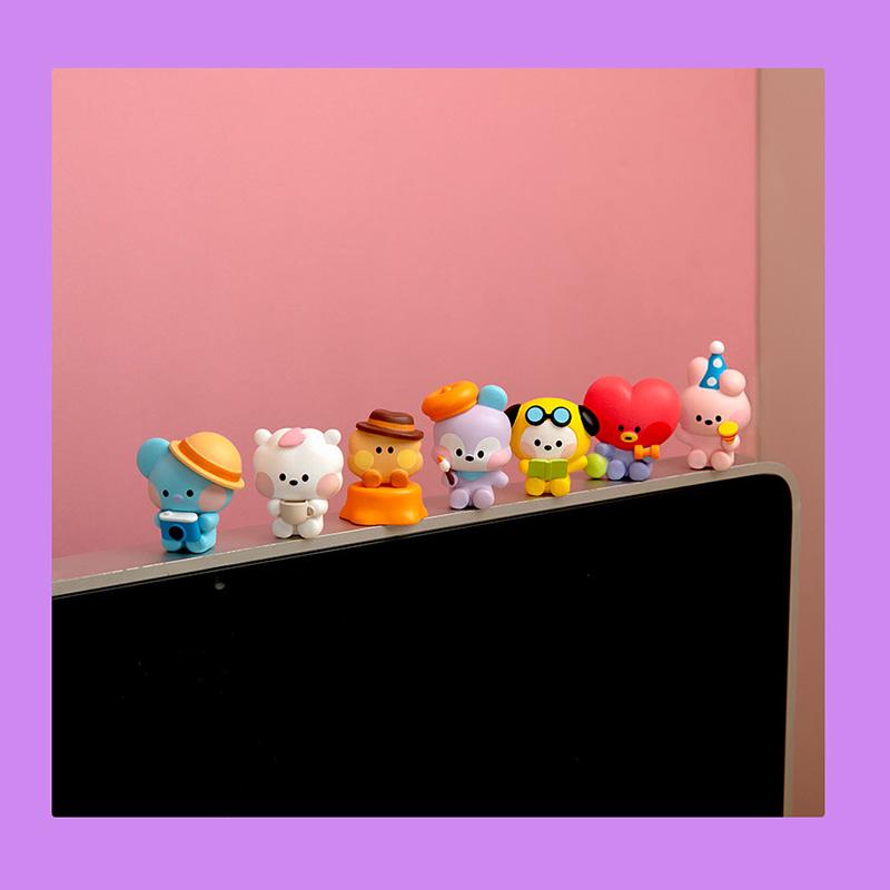 BT21 NEW Universe Star Minini Monitor Figure Toy Doll Mini Figure (7 Options)