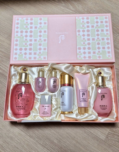 The History of Whoo Gongjinhyang Soo Vital Hydrating 3pcs Set 7 Items Love Box
