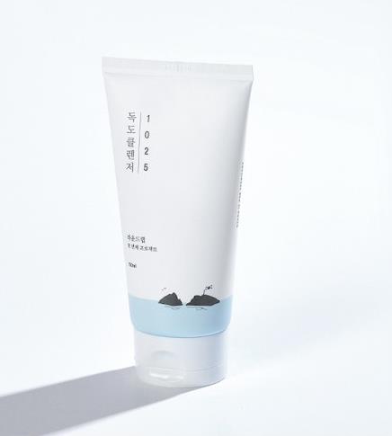 Round Lab 1025 Dokdo Cleanser   150ml  cosmetic shop